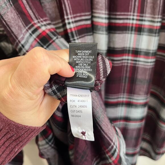Torrid Lizzie Brushed Burgundy Plaid Long Sleeve Tunic Top 3X NWT - Picture 7 of 11